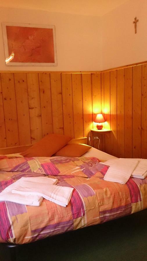 B&B Lo Scoiattolo Nebbiu Exterior photo