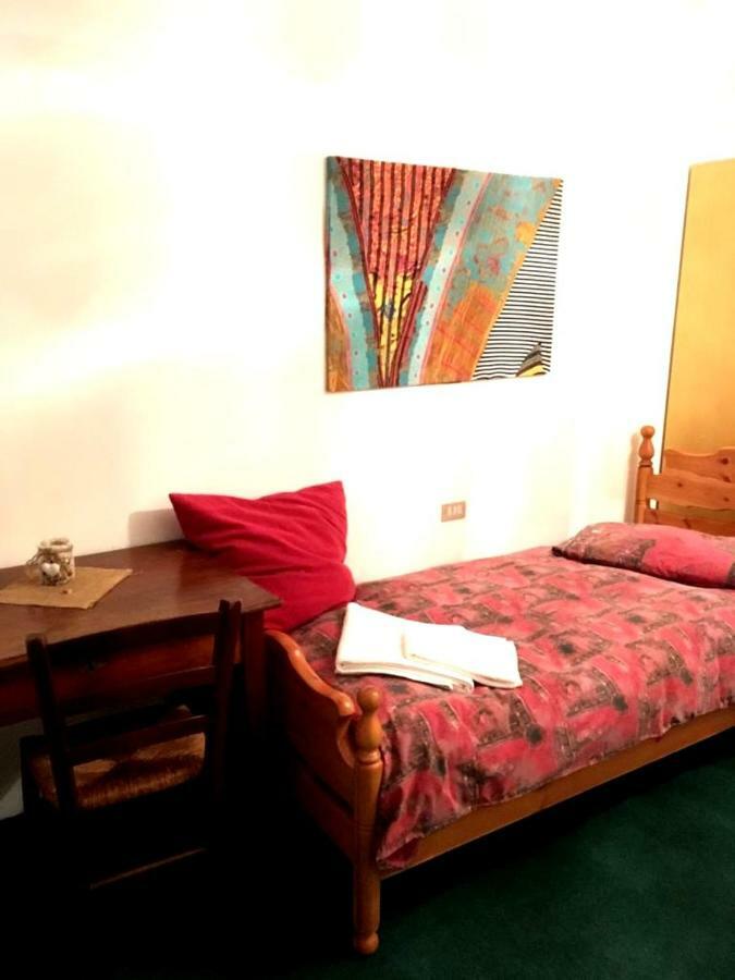 B&B Lo Scoiattolo Nebbiu Exterior photo